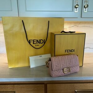 Fendi pink Nappa leather baguette.